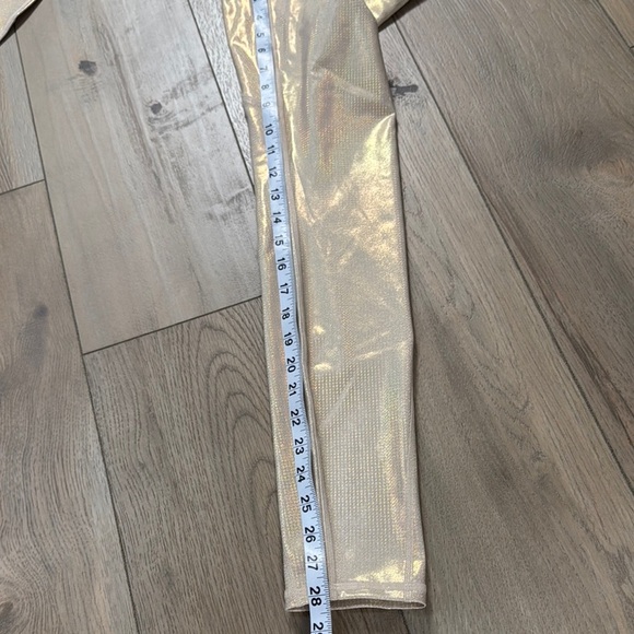 Fabletics Oasis High Waisted Leggings Gold Hologram NWT - Picture 16 of 16